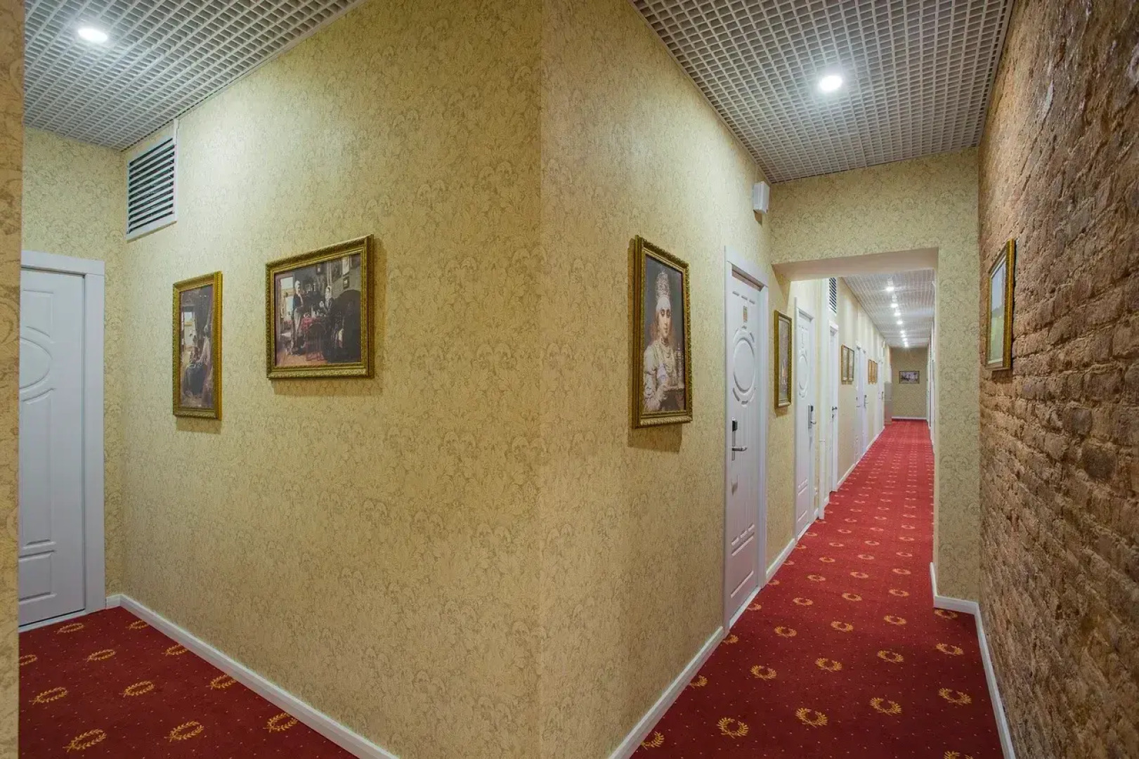 Отель Grand Catherine Palace