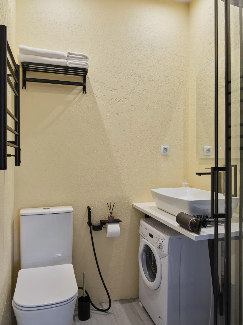 Апартаменты Уютная новая студия у метро Спартак