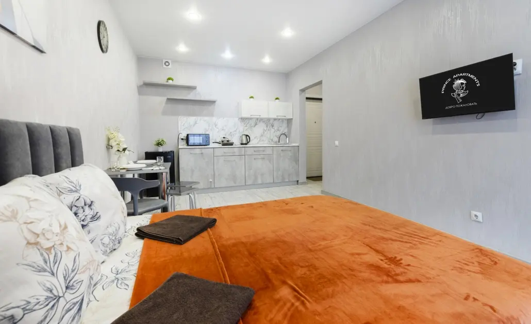 Апартаменты Prince Apartments на Улице 280-Летия Барнаула 22 (127)