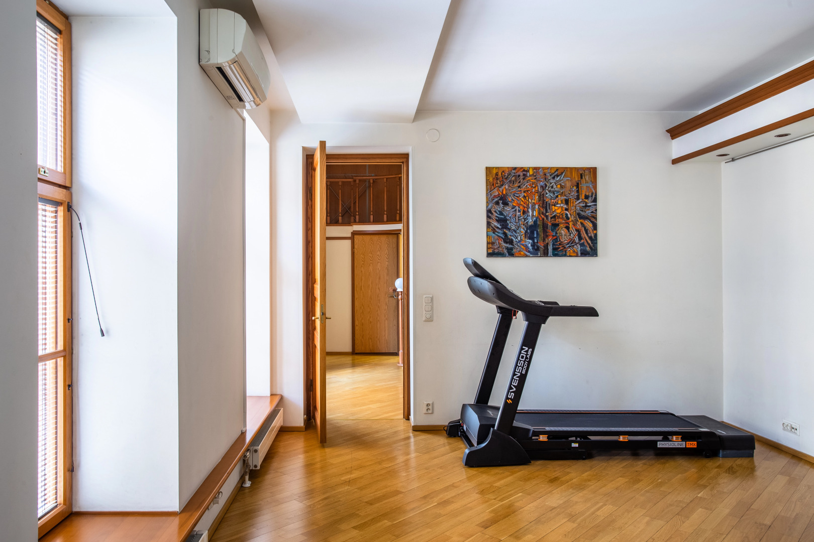 Апартаменты Art Home у Эрмитажа 7 комнат с видом на Неву