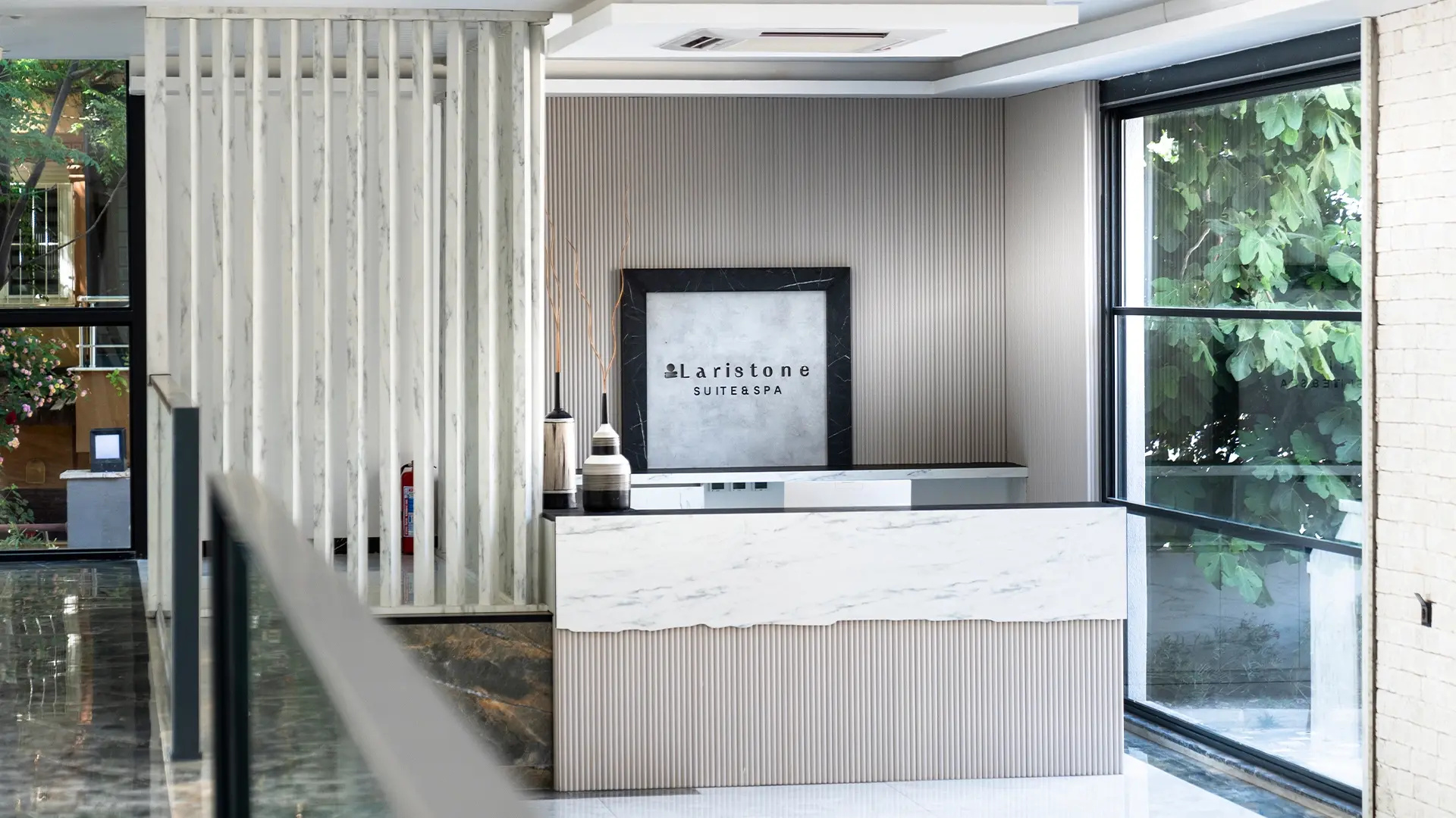 Laristone Suite Spa Hotel