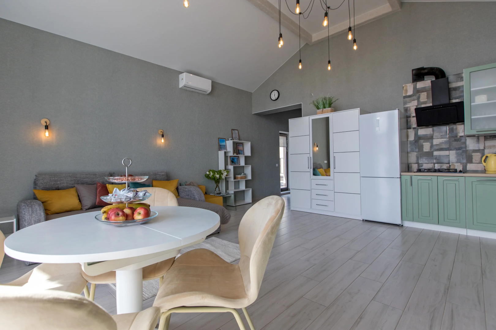 Частный Дом Cтудия с Террасой