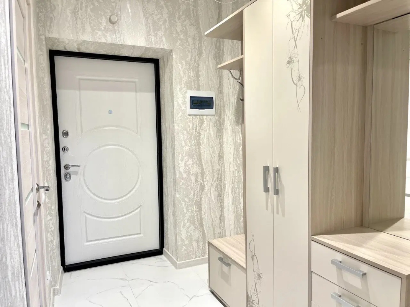 Апартаменты Mars Hotel Островского 41Б