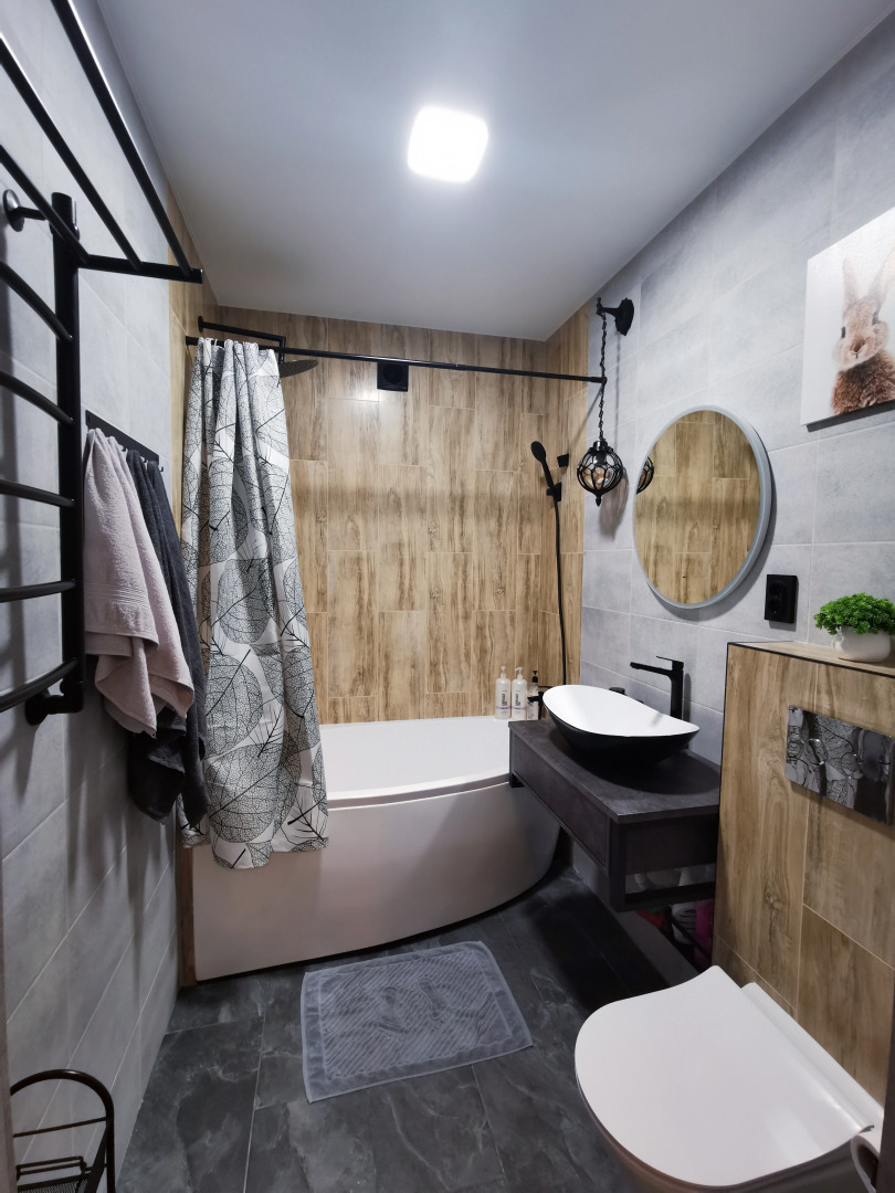 Квартира Уютная с двумя спальнями и удобным выездом в сторону моря