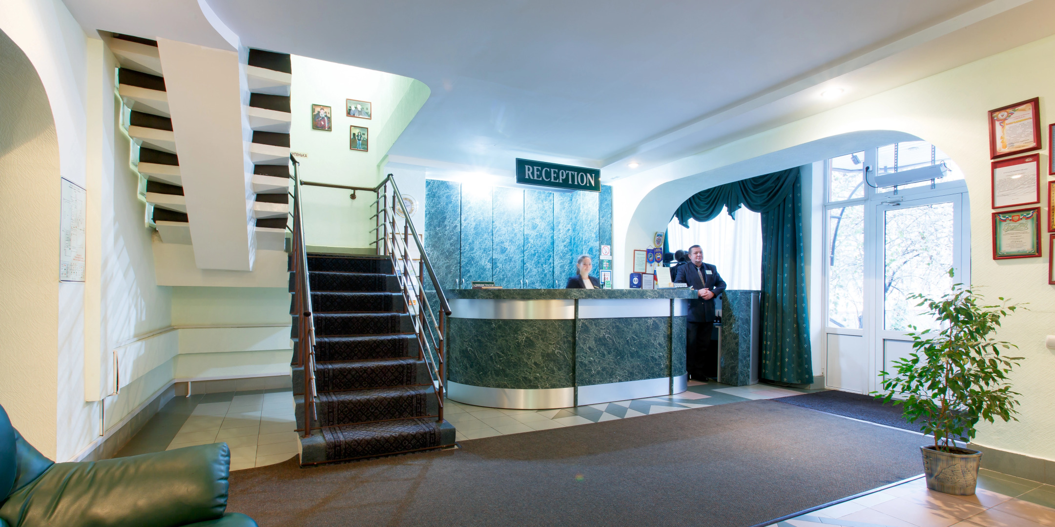 Гостиница Эврика