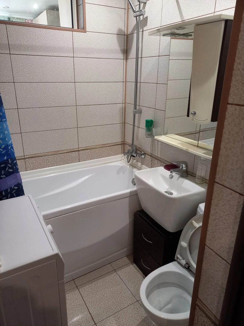 Апартаменты Уютная квартира в центре города Черняховского 36