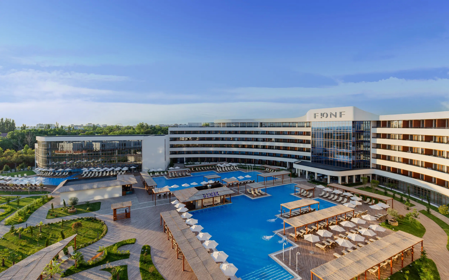 Отель FЮNF Luxury Resort & Spa Anapa Miracleon