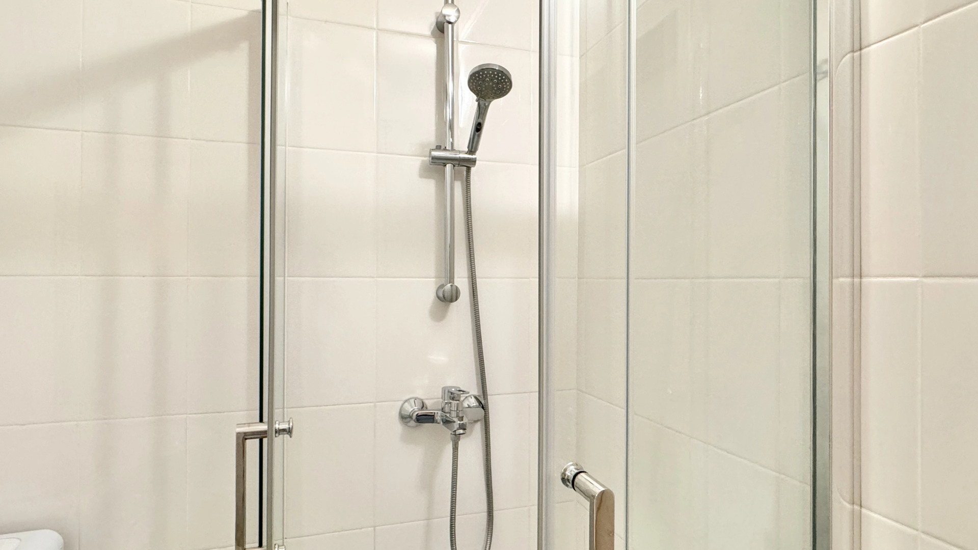 Апартаменты Hugge Place в самом центре [Объект 74]