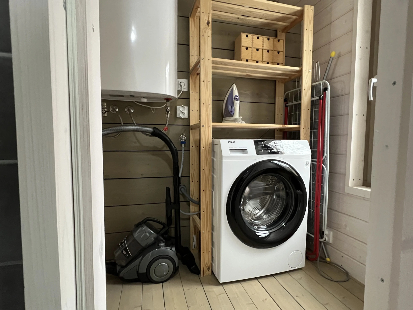 Частный дом Дом в лесу