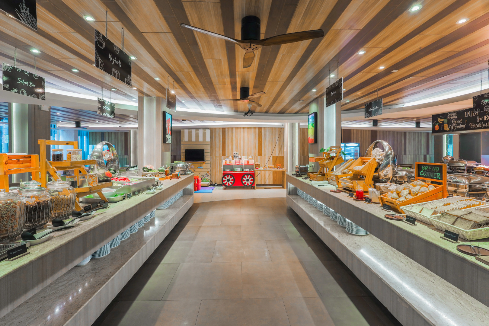 Отель Holiday Inn Resort Phuket Karon Beach by IHG