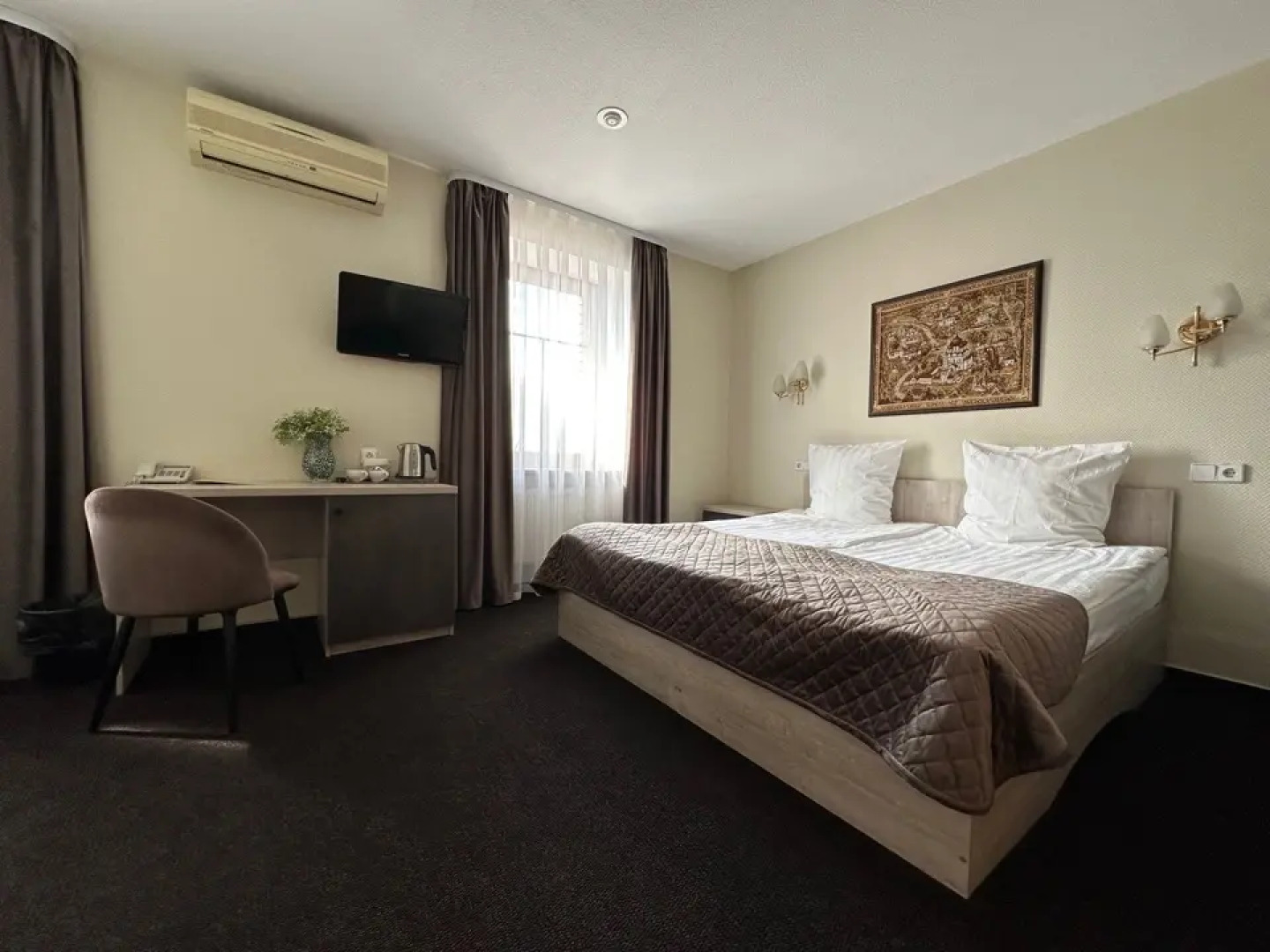 Отель Мономах