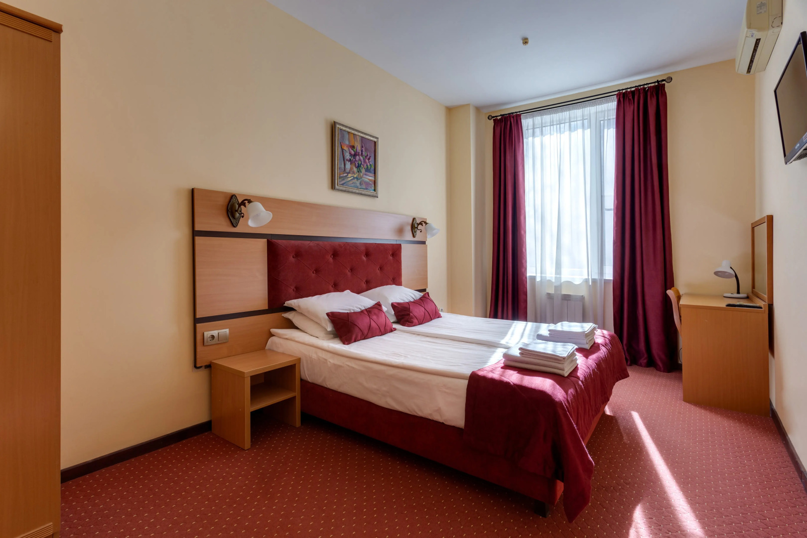 Гостиница Лидия