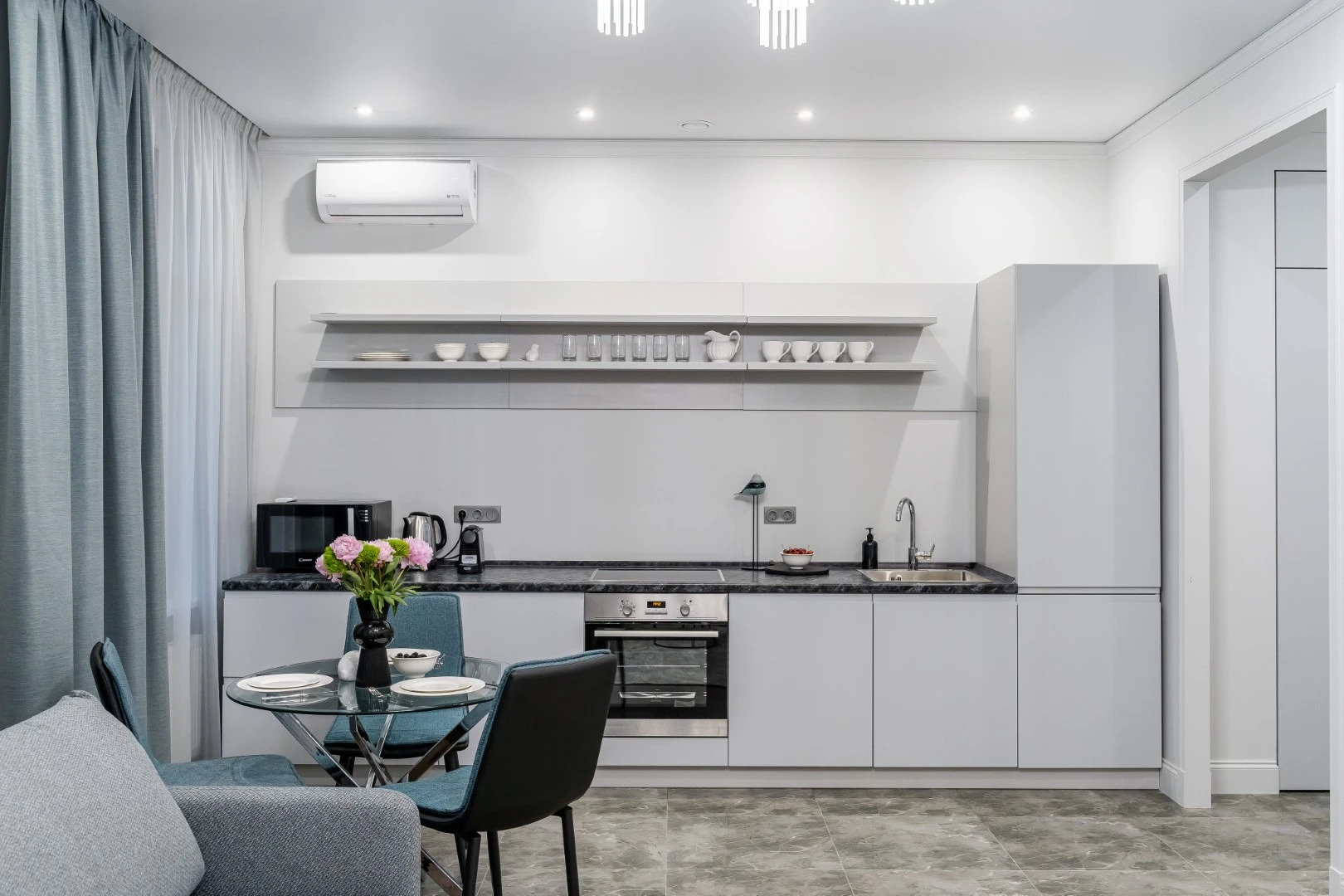 Апартаменты Очарование залива в ЖК Русские сезоны