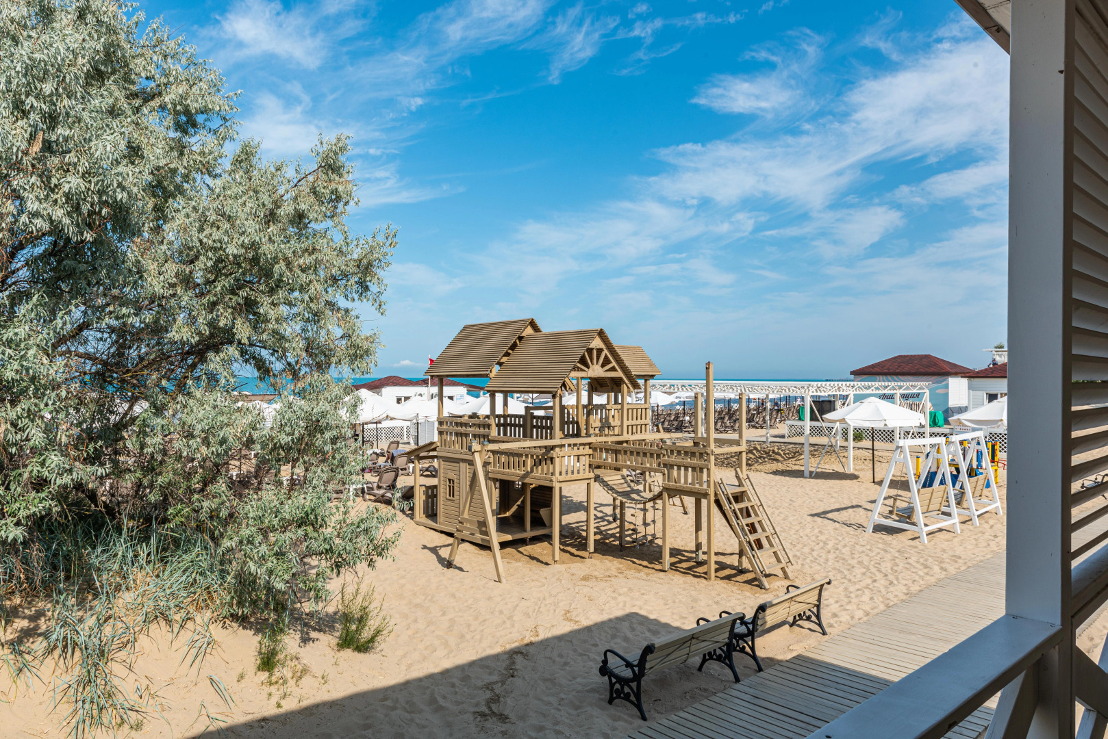 Отель Alean Family Doville