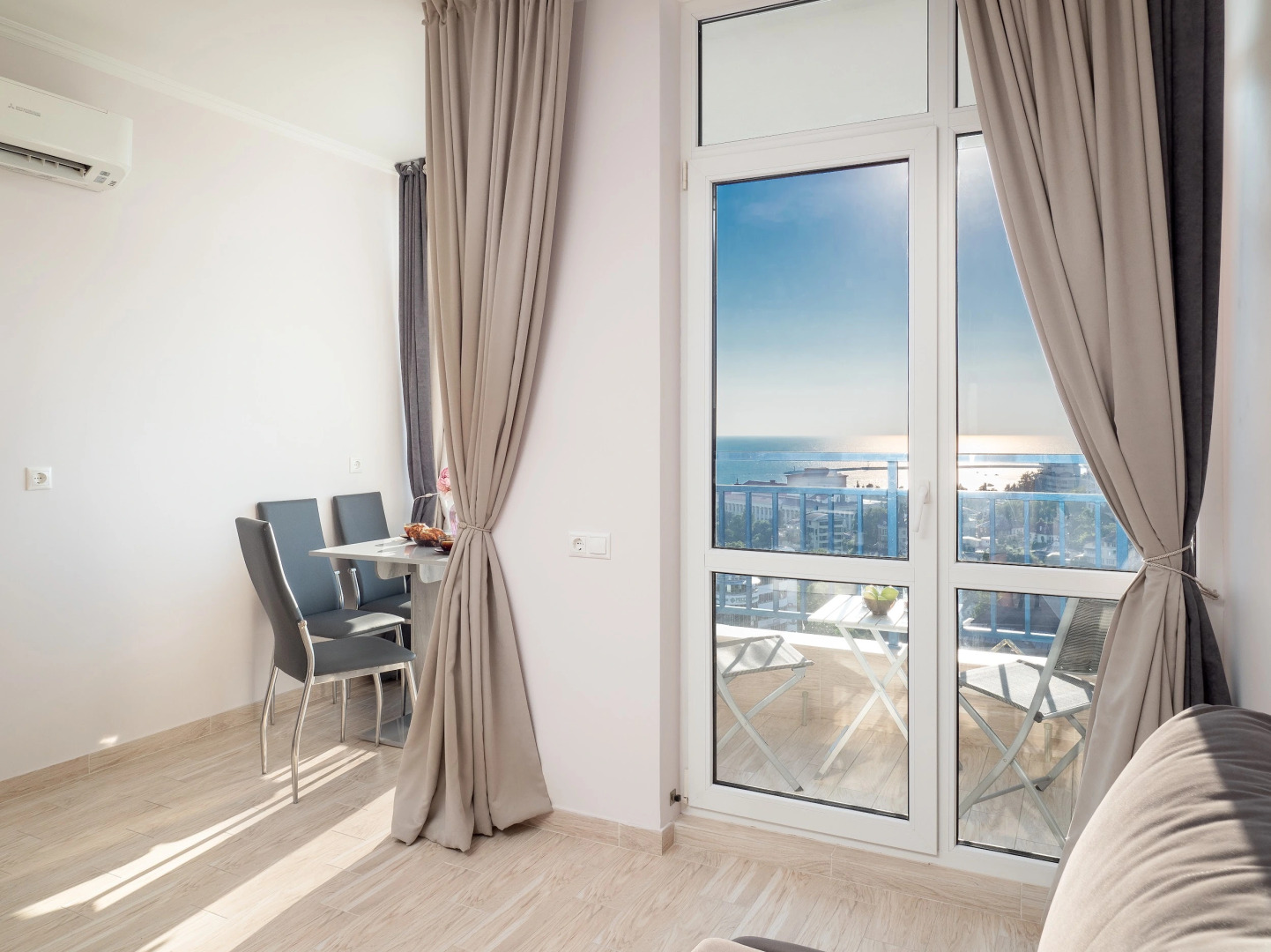 Квартира с Видом на Море и Город рядом с Дендрарием