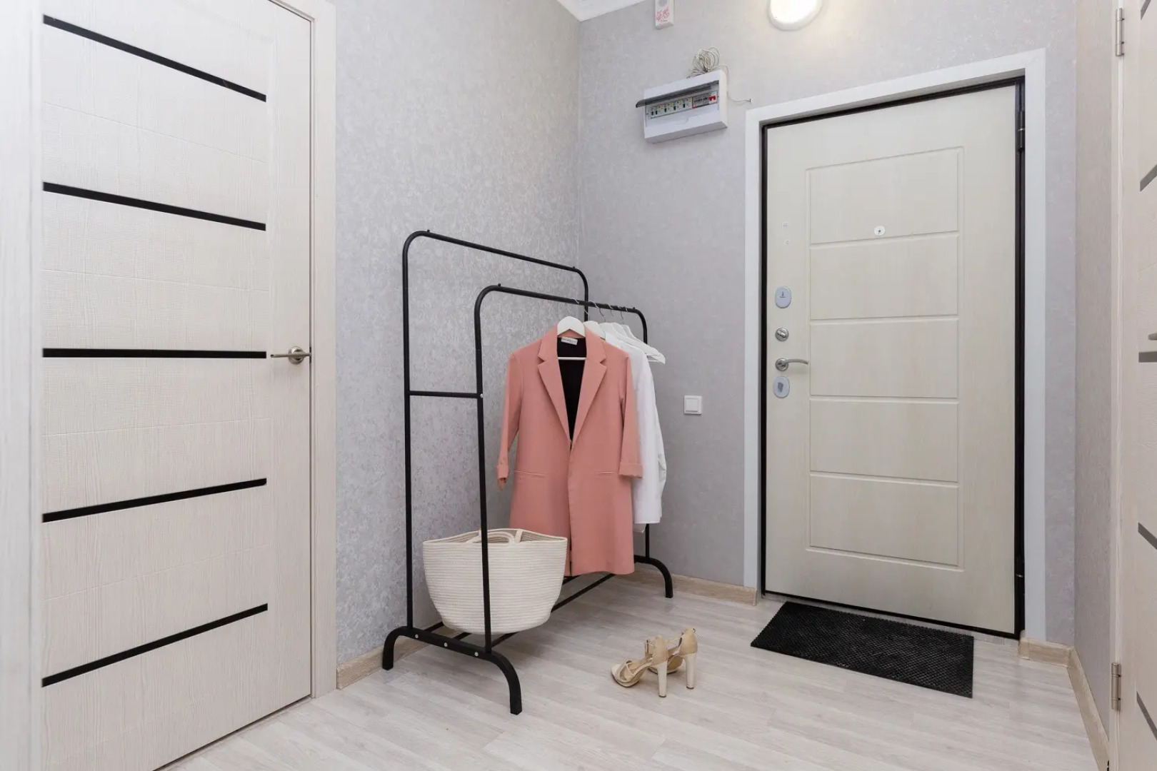 Квартира SleepNSK Уютная двухкомнатная около Аквапарка