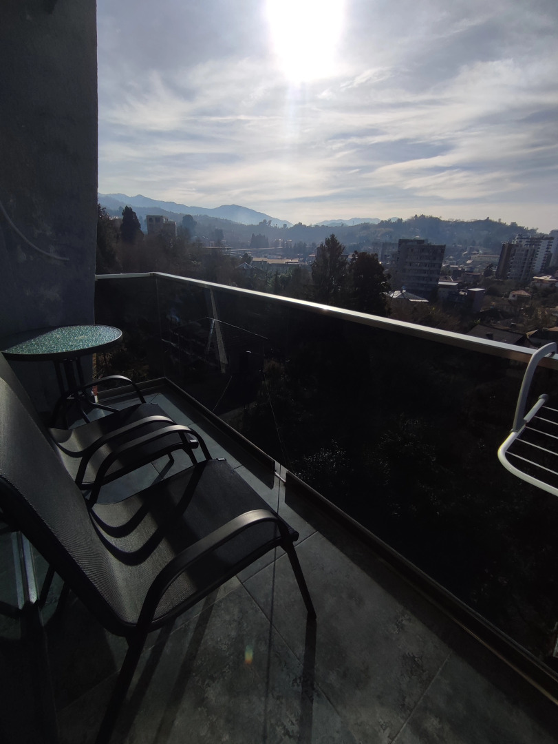 Отель TJ GARDENS