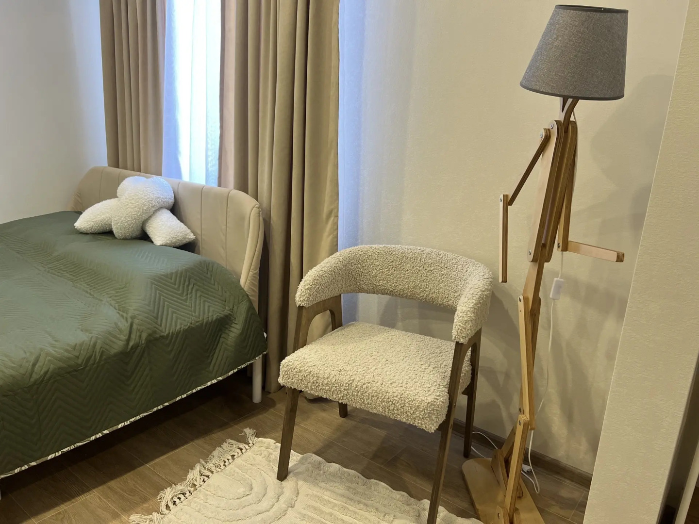 Апартаменты 12 оливковые