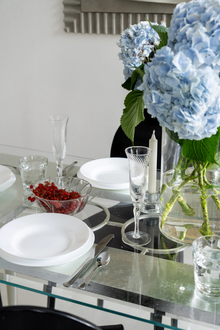 Квартира четырехкомнатная на Почтамтском