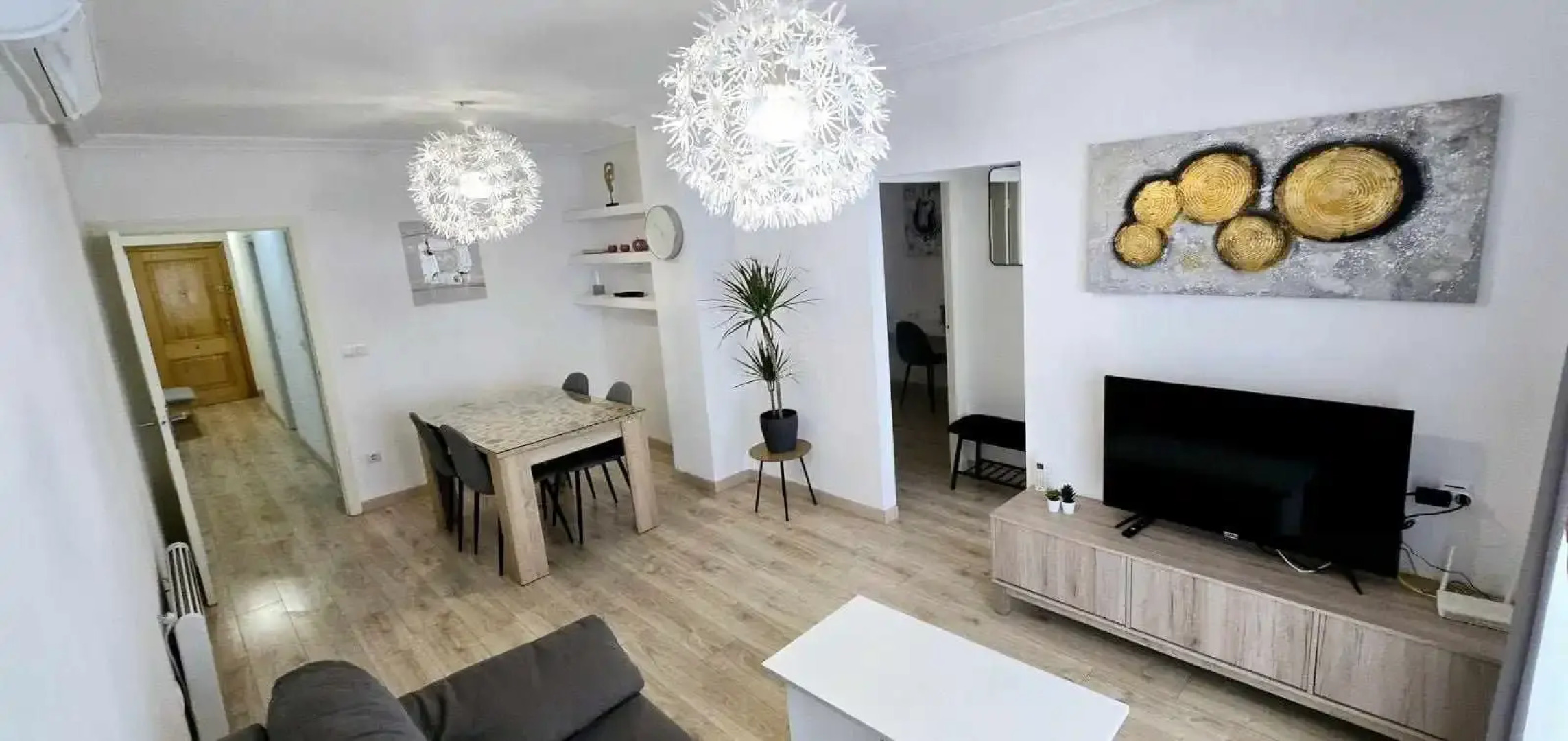 Апартаменты Almudena