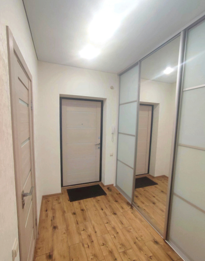 Апартаменты Уютная видовые возле станции метро