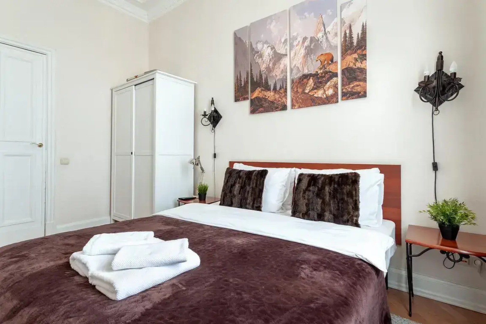 Апартаменты Улучшенные с Балконом