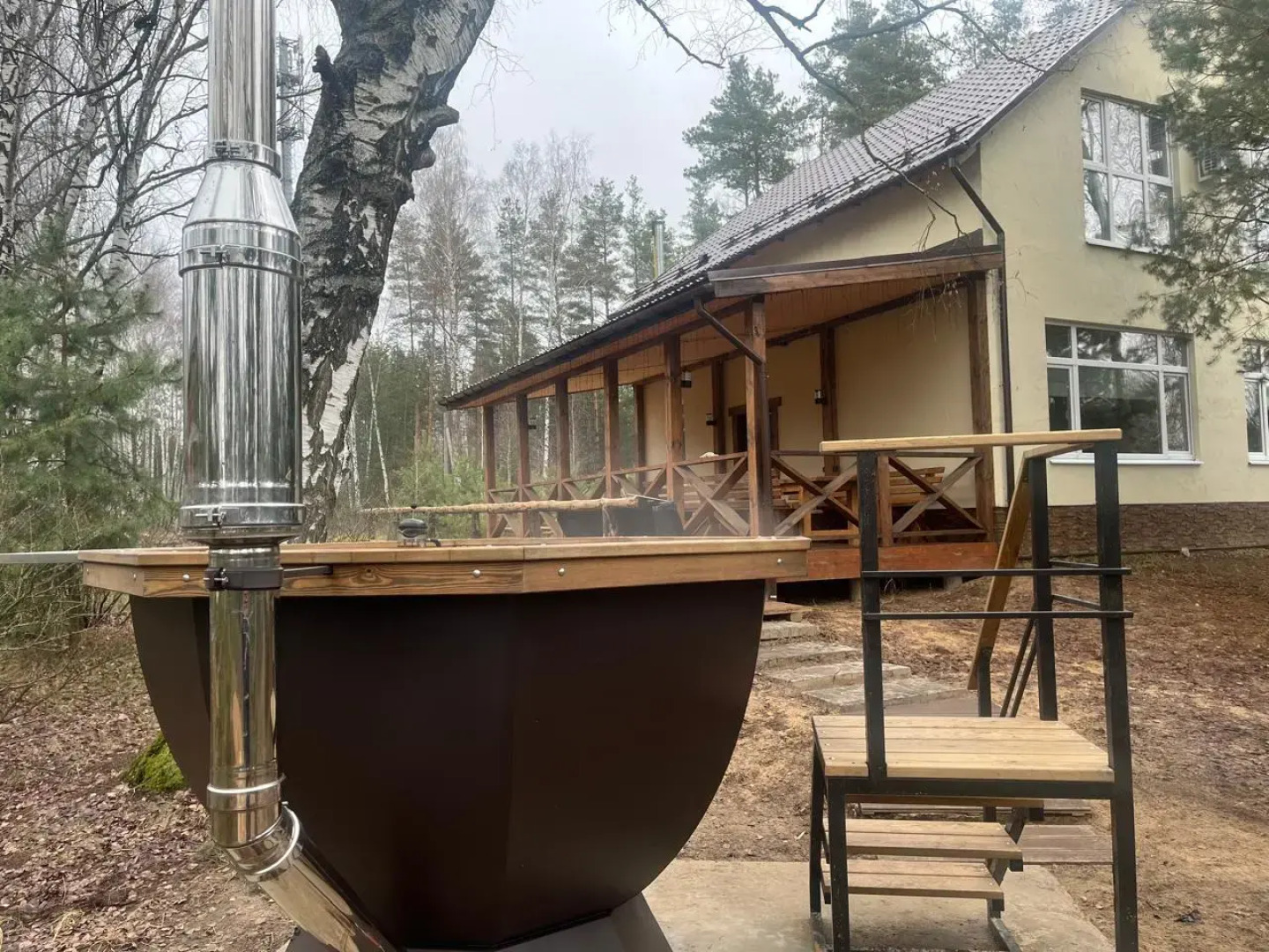 Частный дом Дом для семьи и небольшой компании