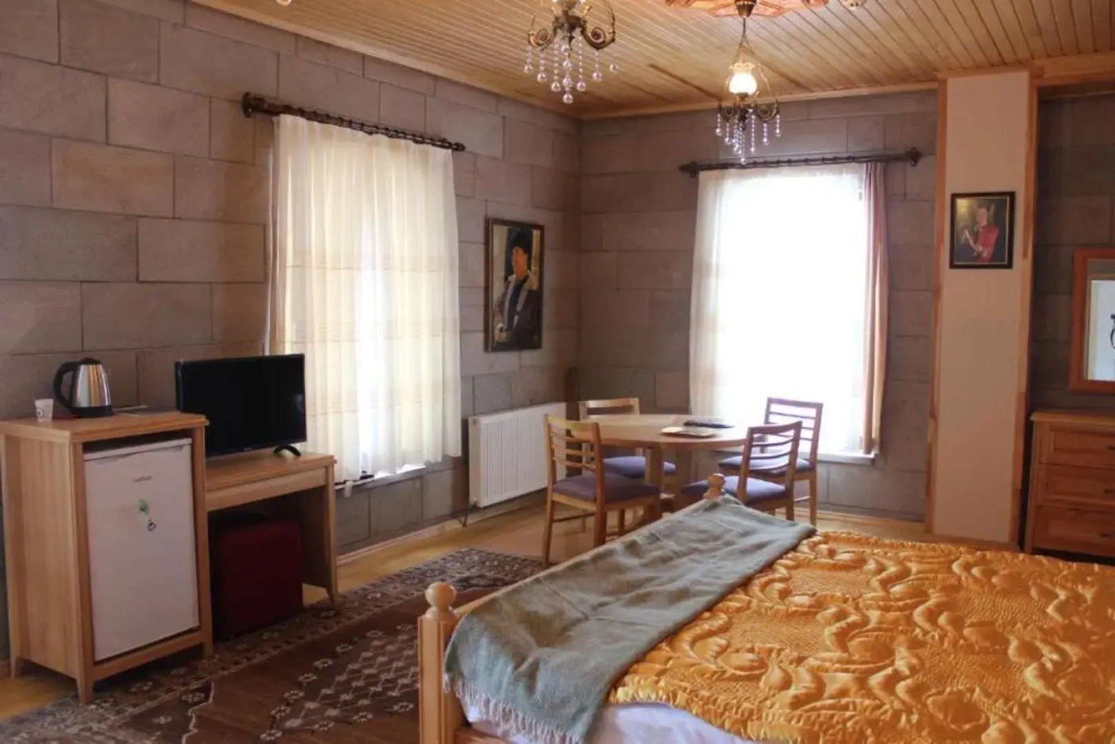 Отель Lake Cildir Lodge