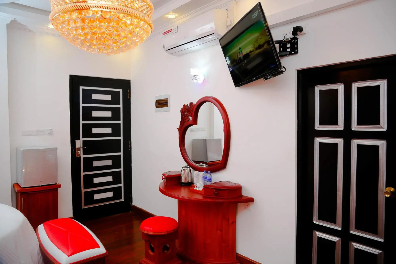 Отель White House