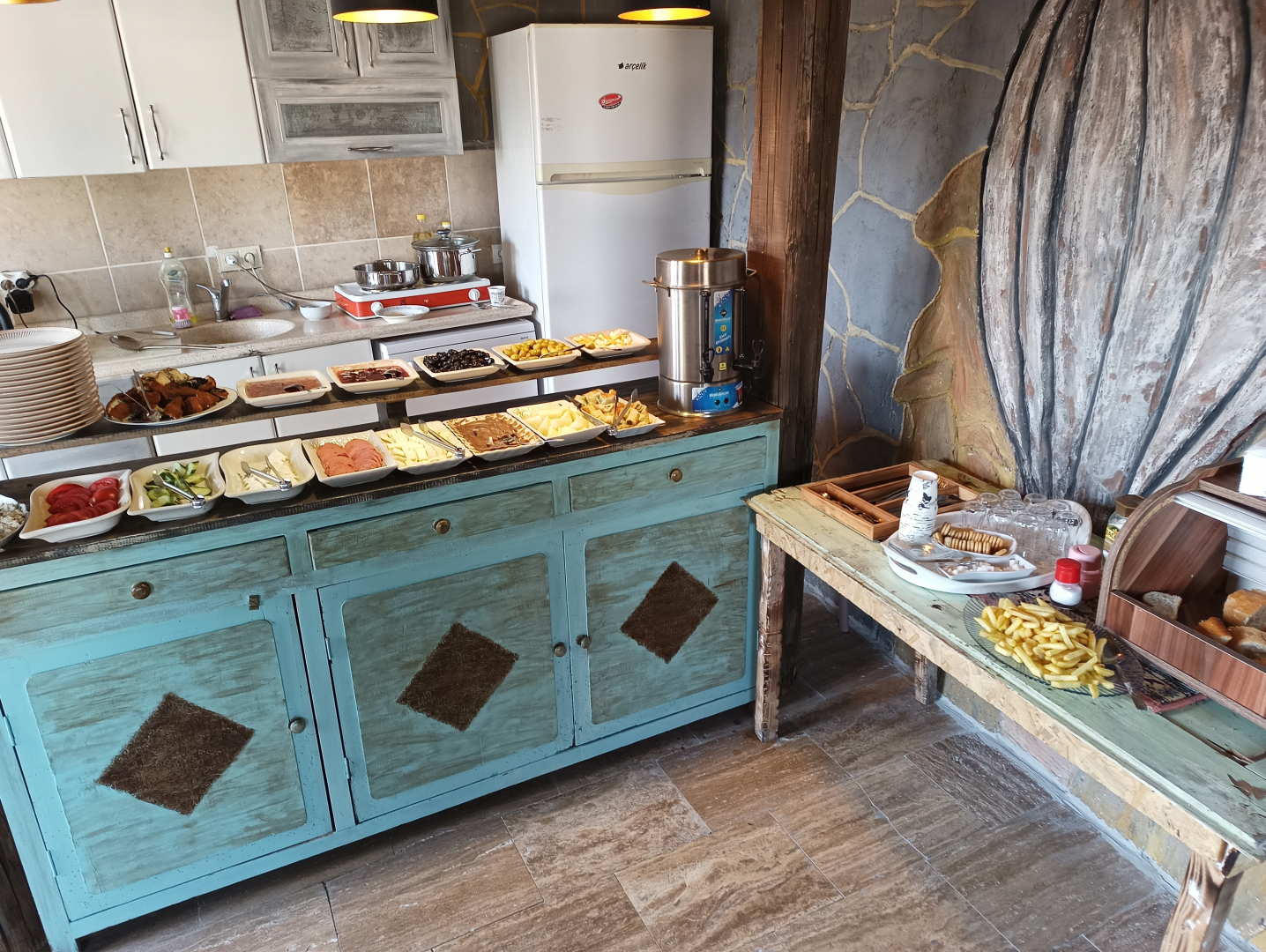 Отель Stone Age