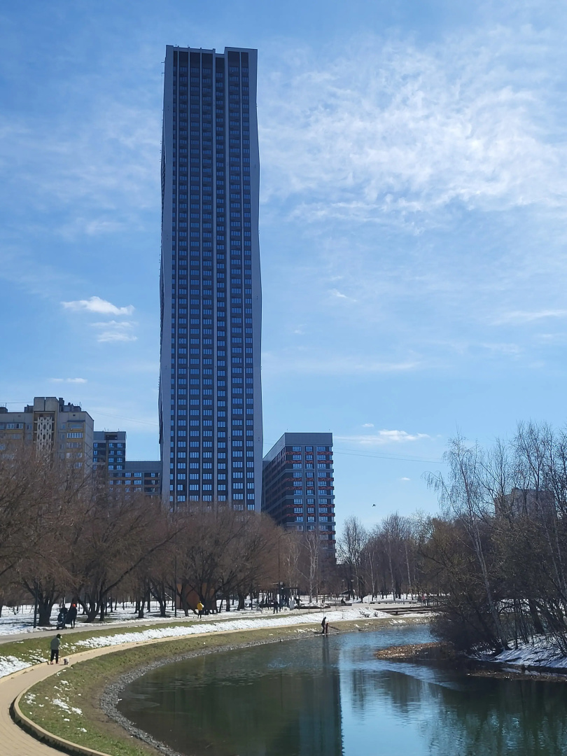 Апартаменты в Небоскрёбе Afi Tower