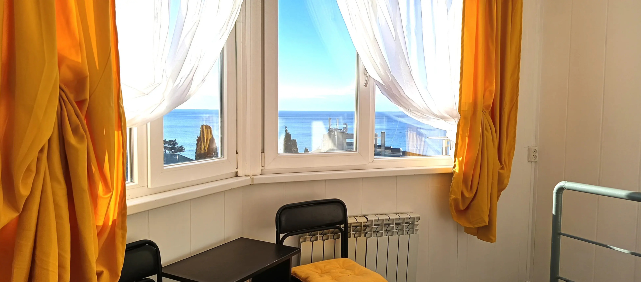 Частный дом с видом на море рядом с пляжем