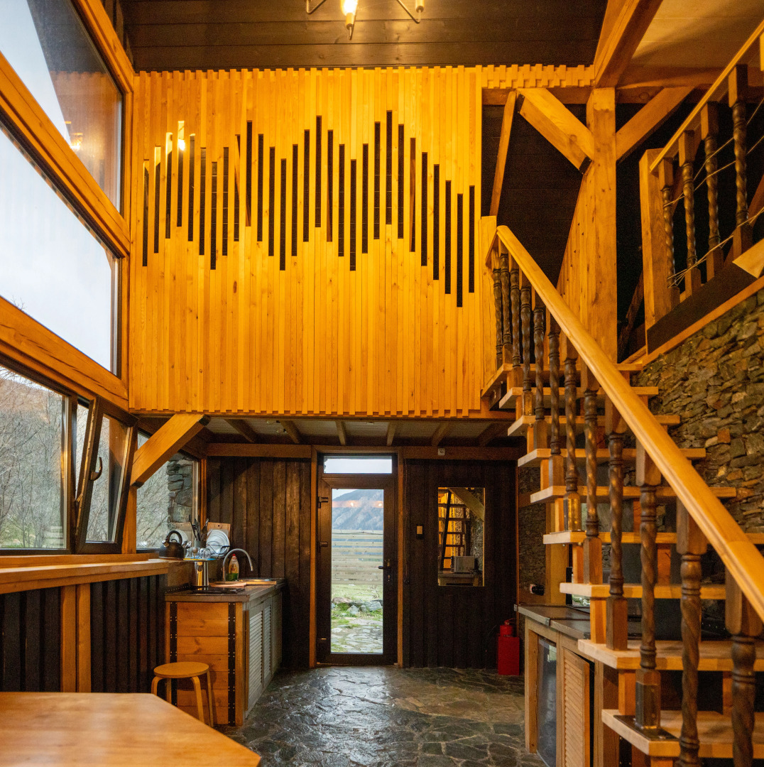 Частный дом Чёрный Викинг в Тегенекли