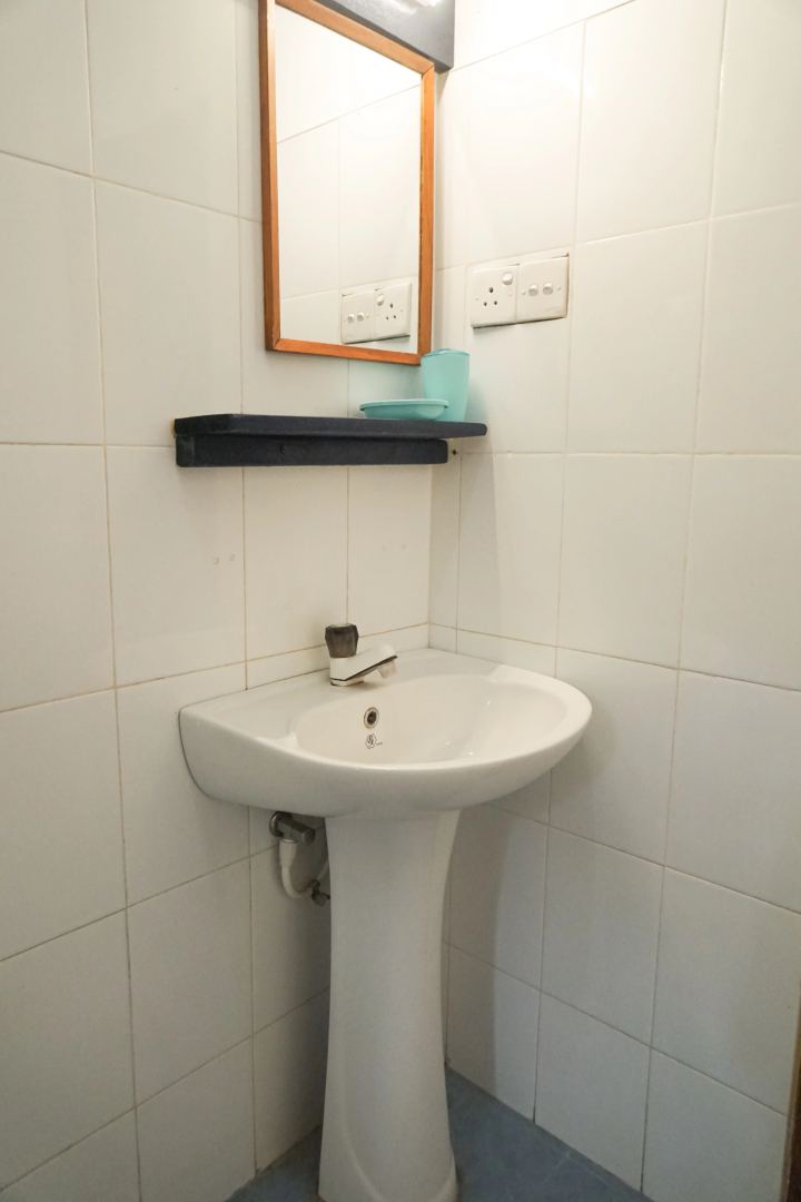 Отель Palms Friendly House