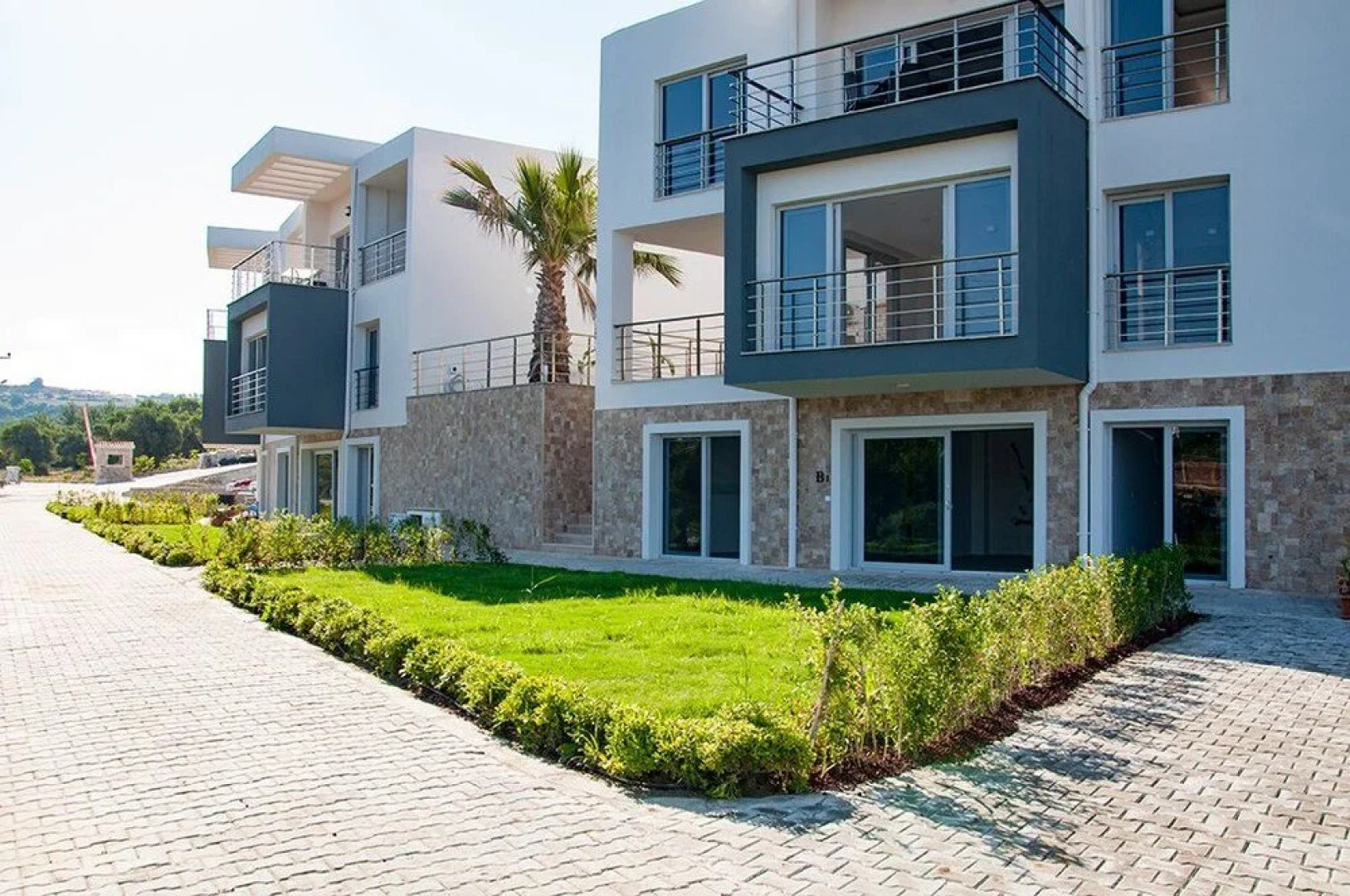 Апартаменты Lavender Residence