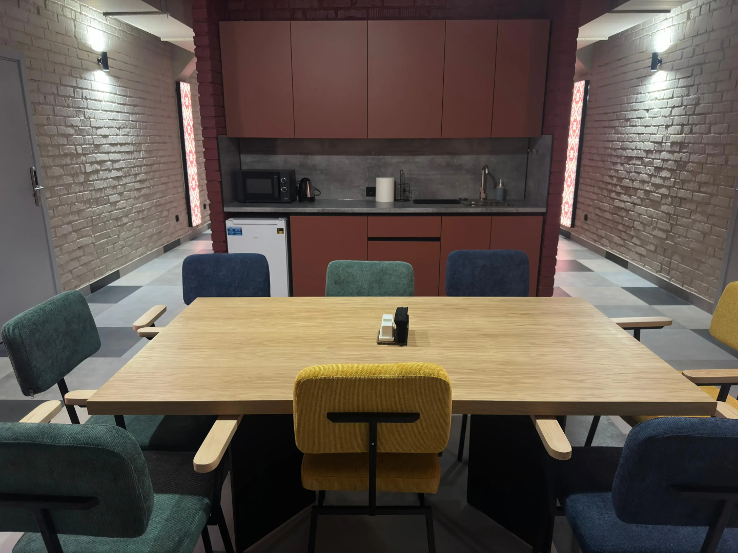 Отель Эконом-класса Город N