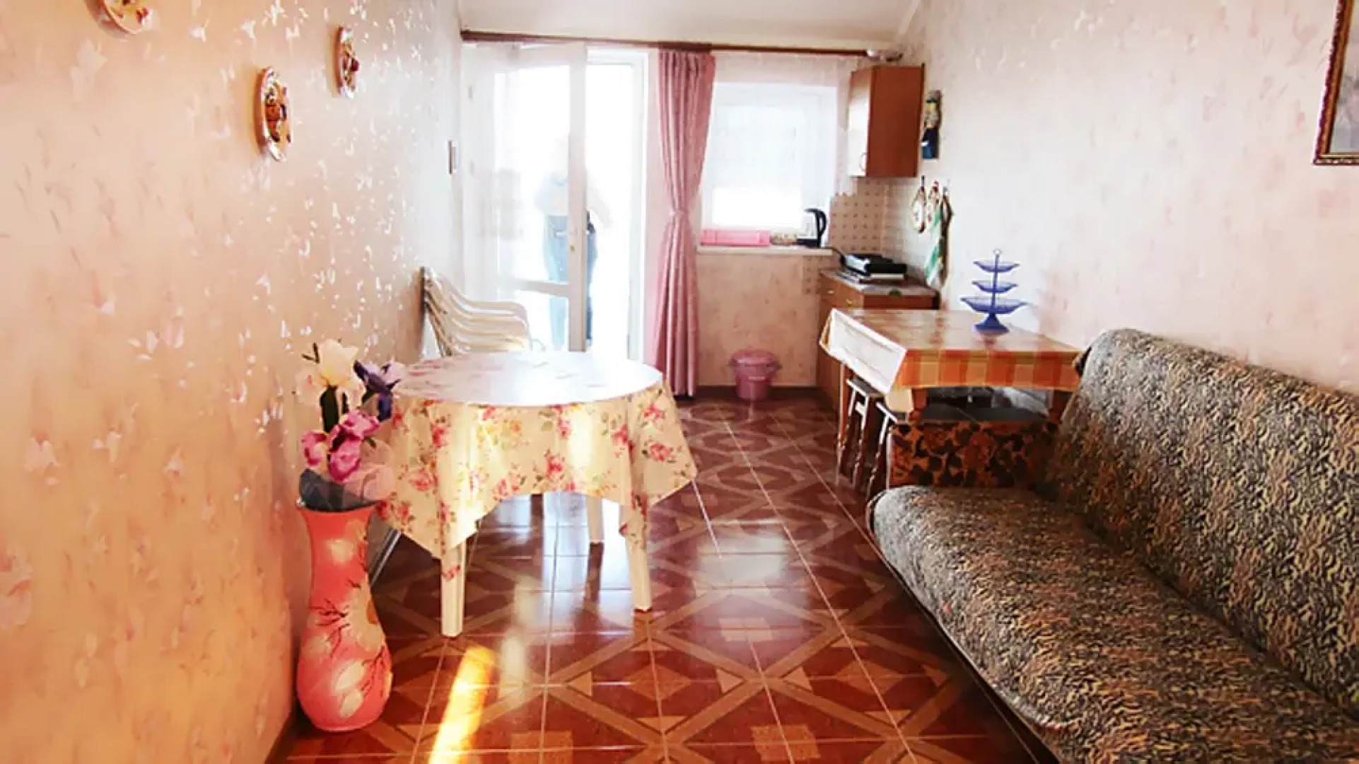 Мини-Отель Катран 13/3