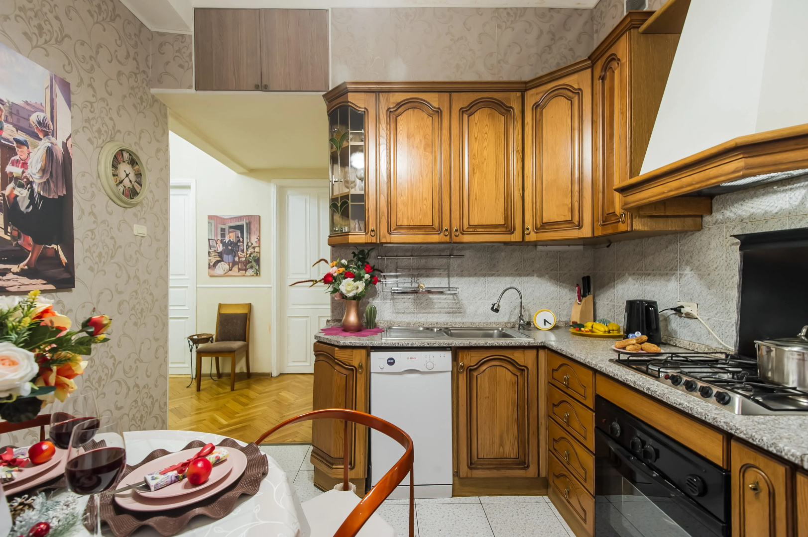 Квартира GM Apartments на Москва-реке с Видом на Набережную и Сталинскую высотку