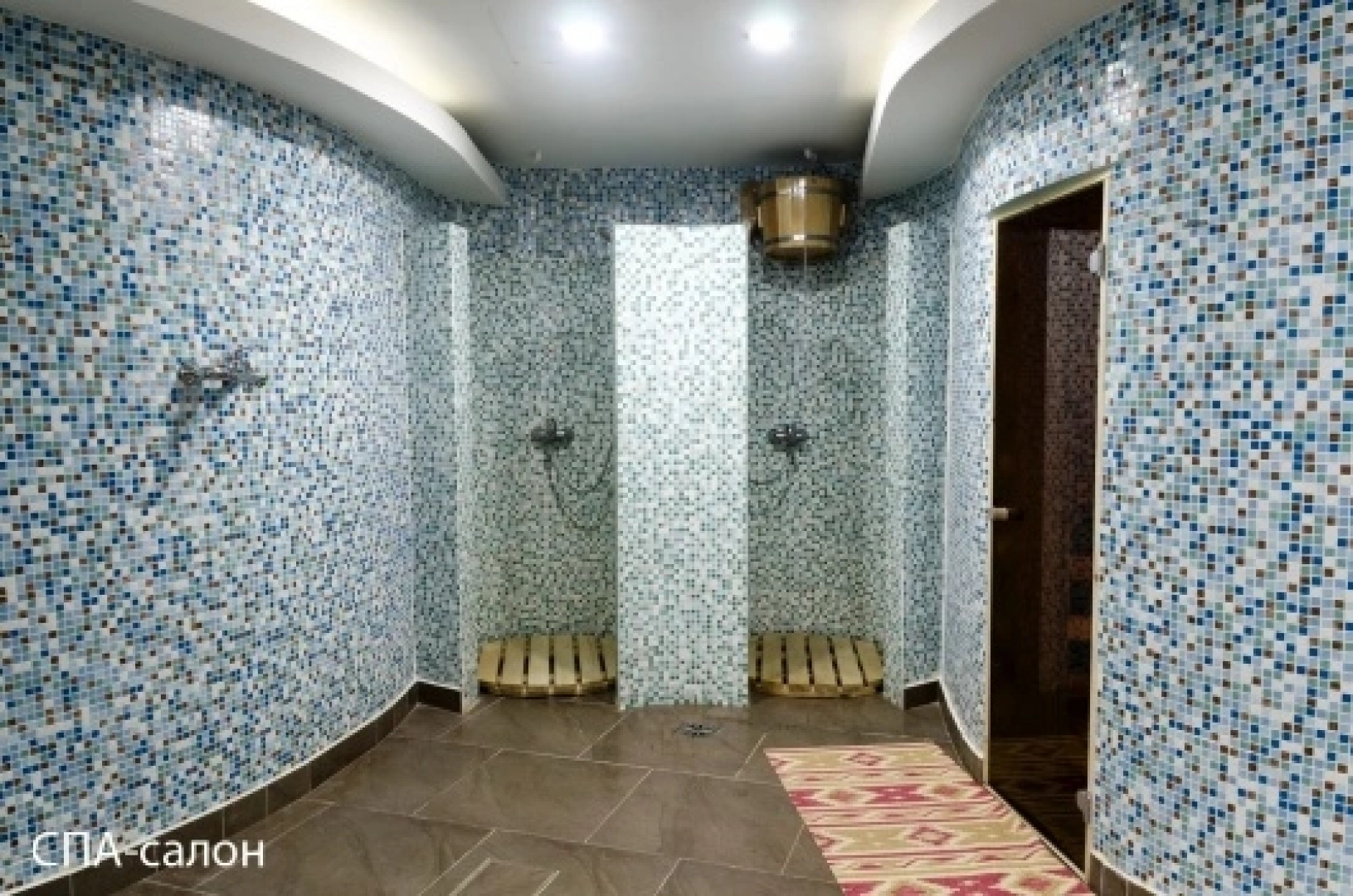 Отель Карибу