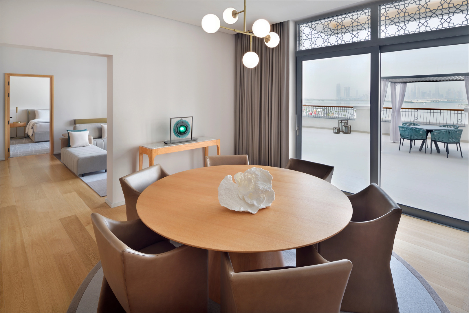 Отель Vida Creek Harbour