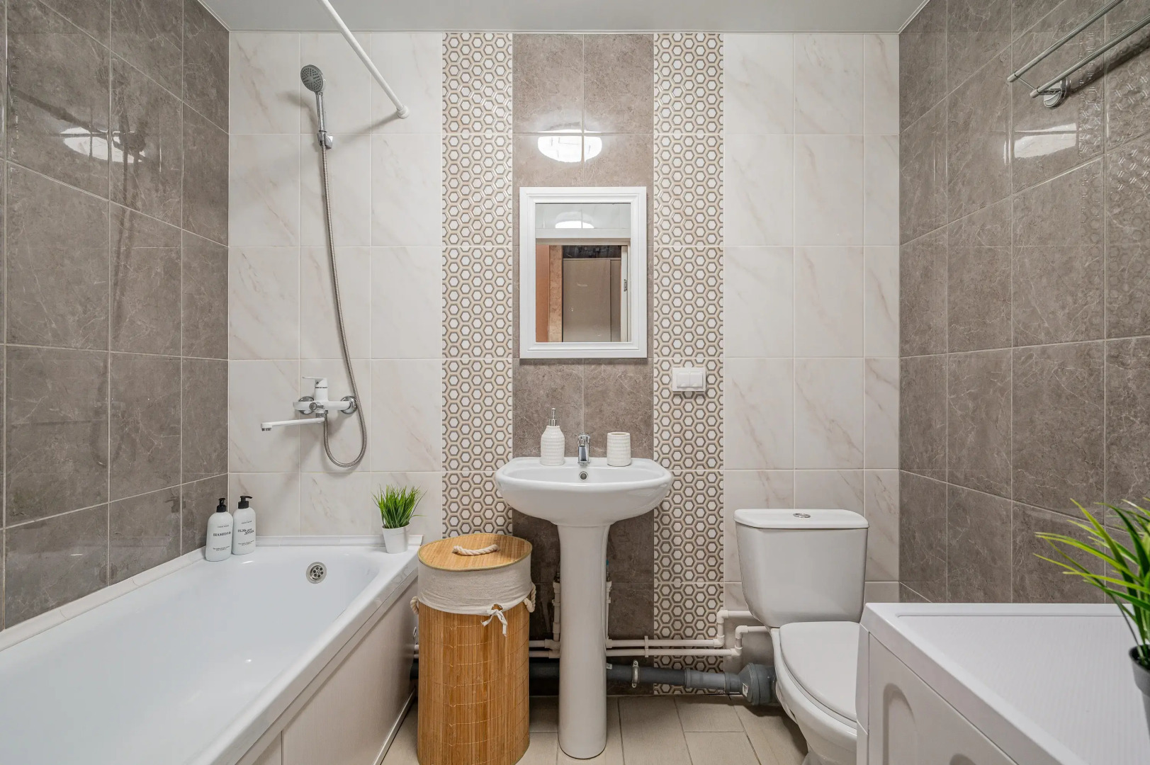 Квартира Двухкомнатная Квартира Готвальда 24/5