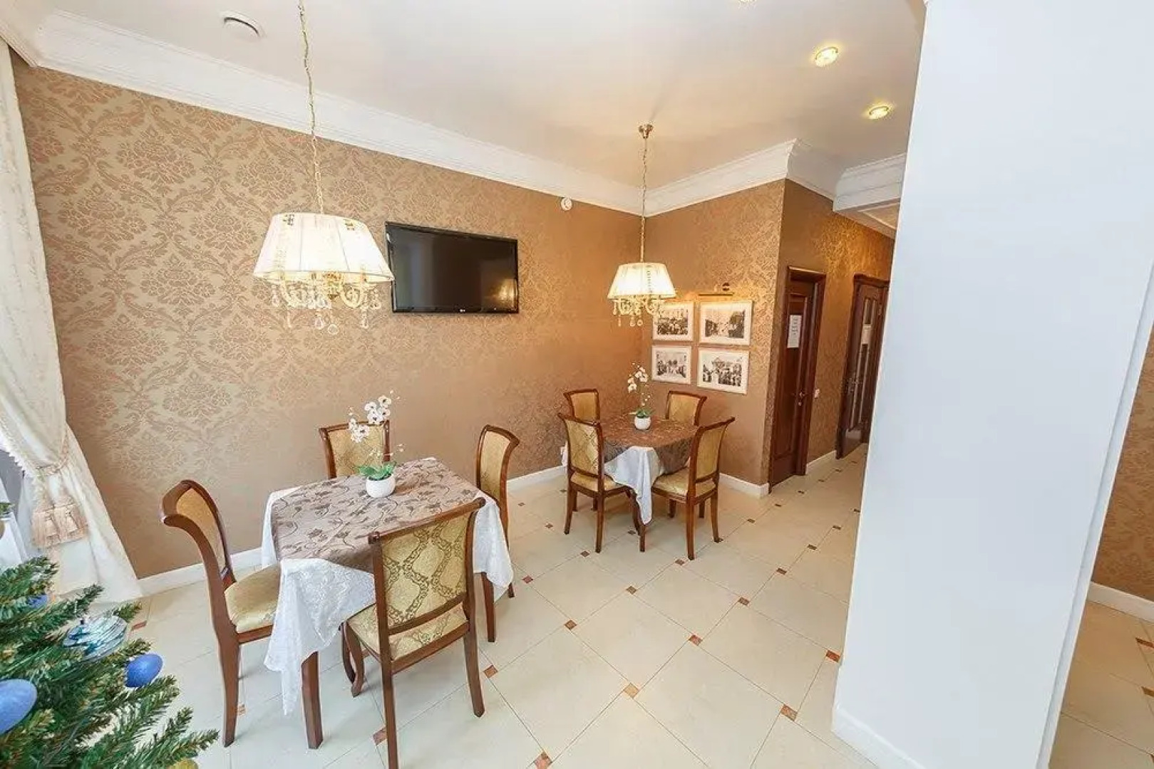 Отель Саров