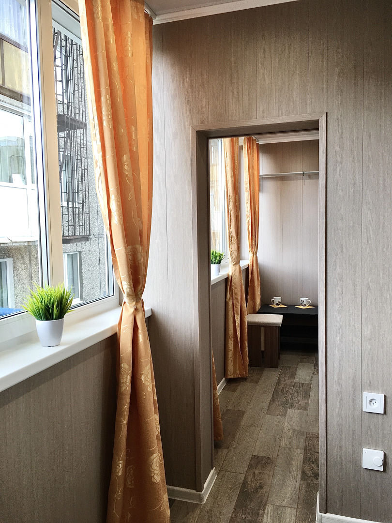 Апартаменты 2 Кольский 162