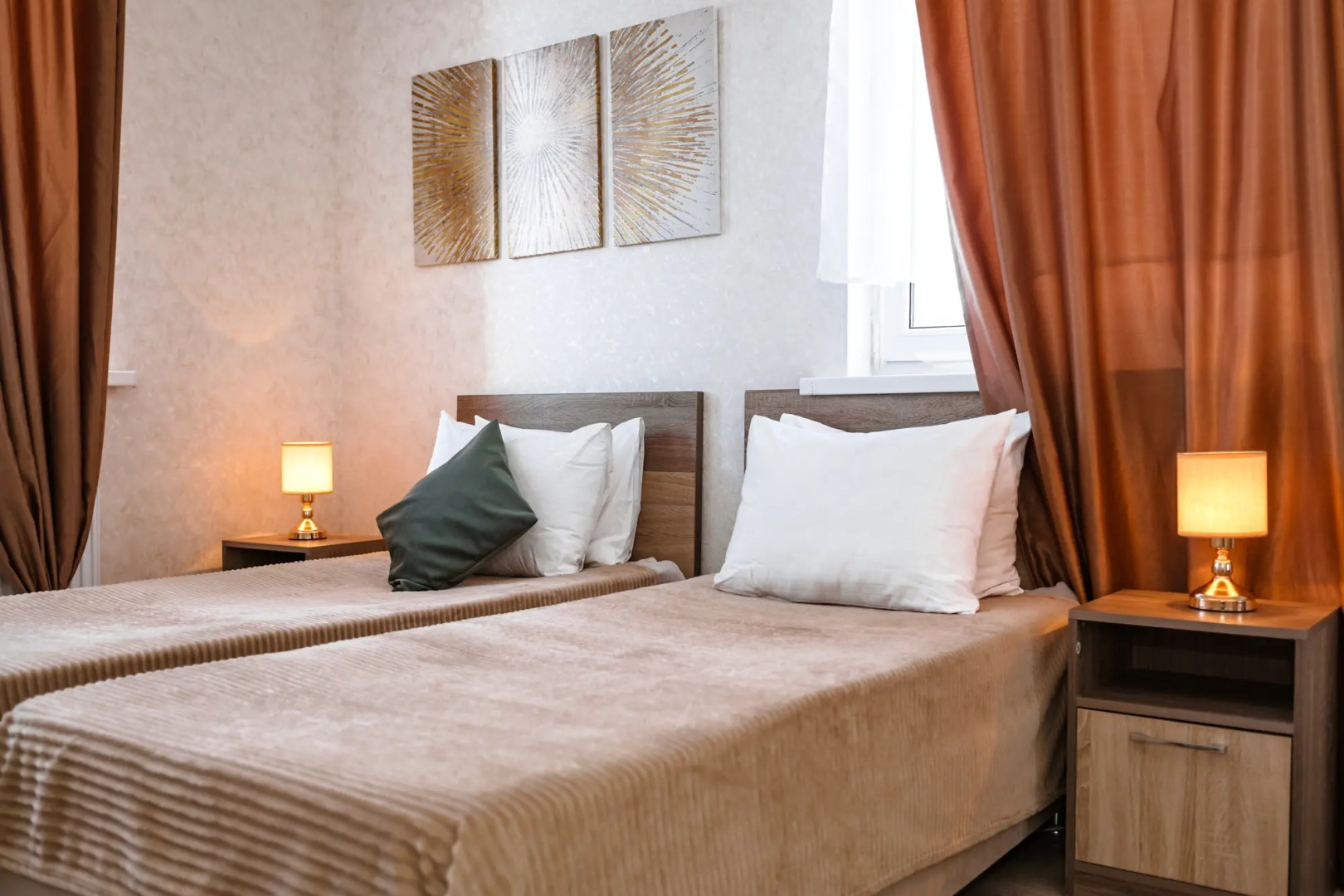 Апартаменты Владимирская 148/1