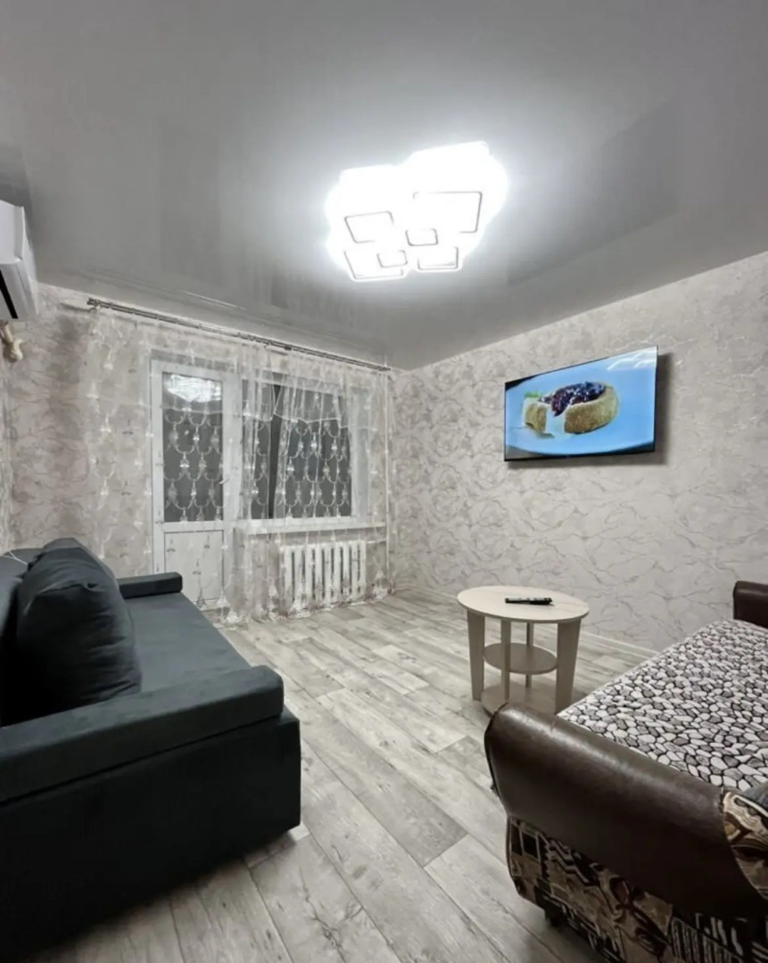 Апартаменты 2 комнатные апартаменты рядом с озером