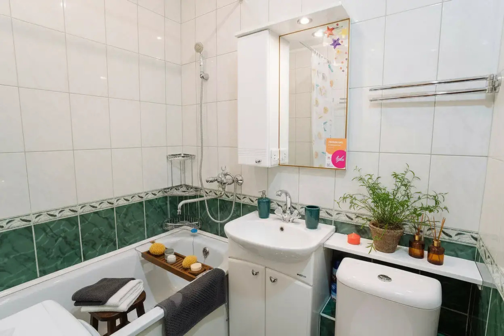 Апартаменты 9 ночей на Чкалова 48