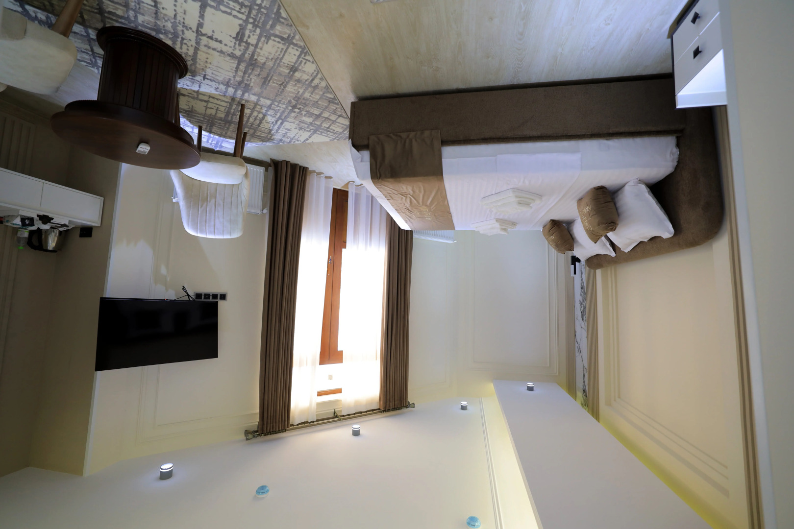 Отель AMIR PLAZA