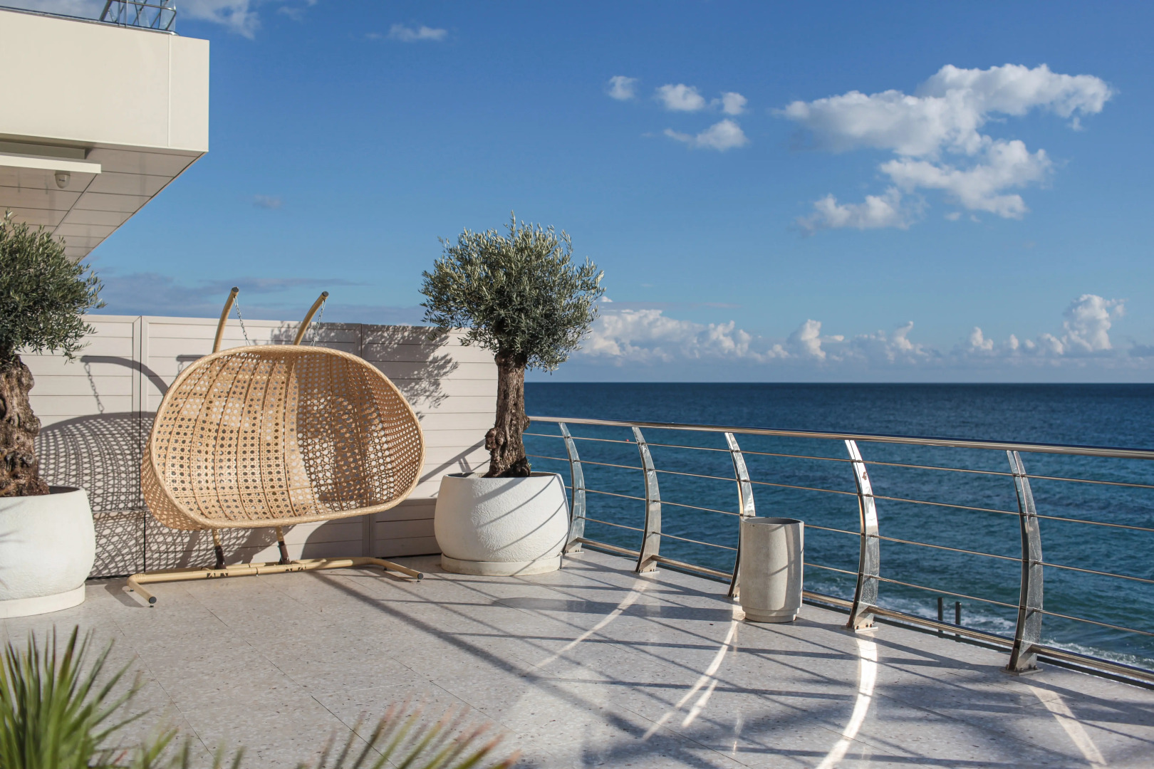 Отель Sky Hotel