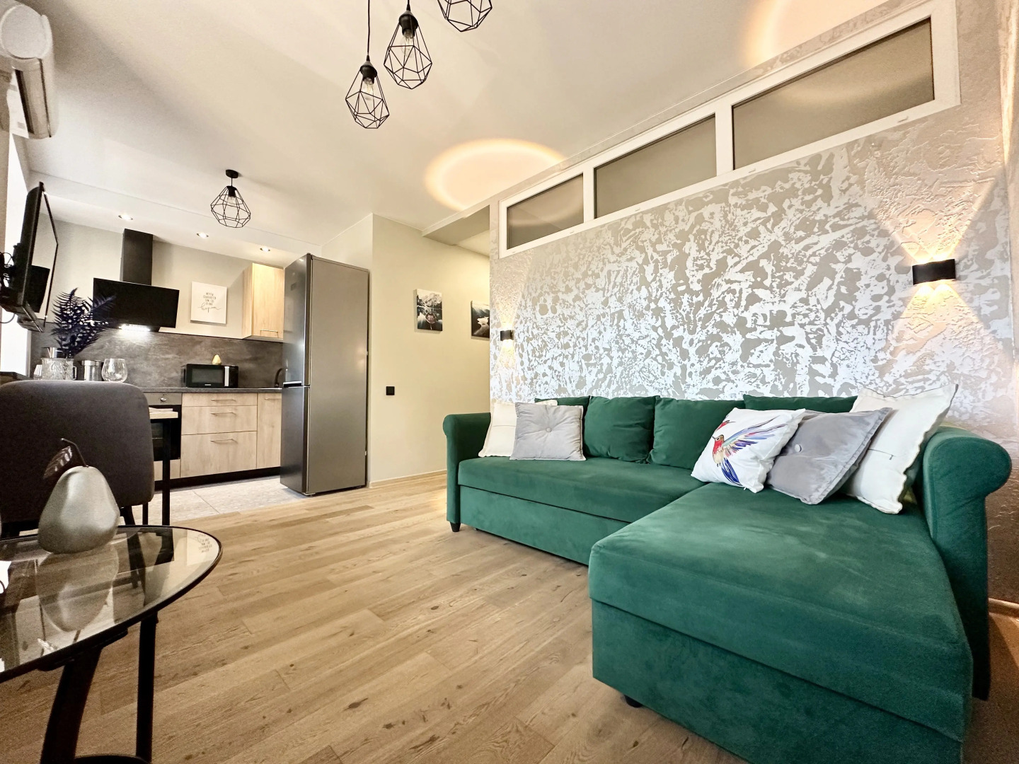 Квартира Университетская улица 12/23