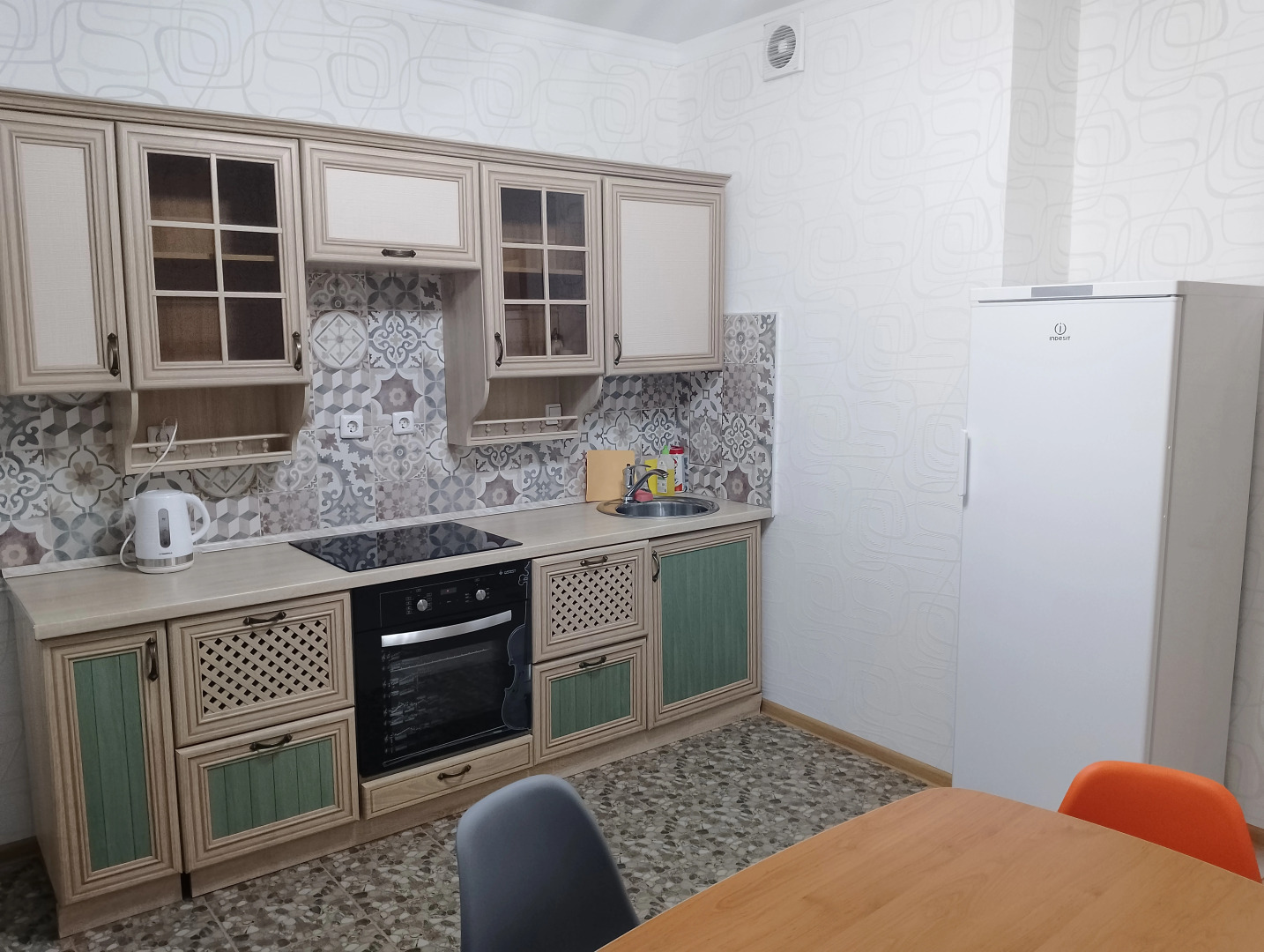 Апартаменты Двухкомнатная на улице Республике 67